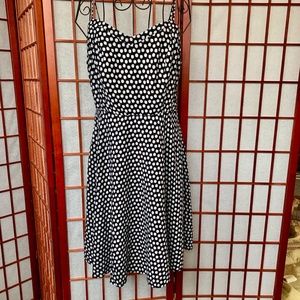 Old Navy Strappy Shell Pattern Sundress NWT